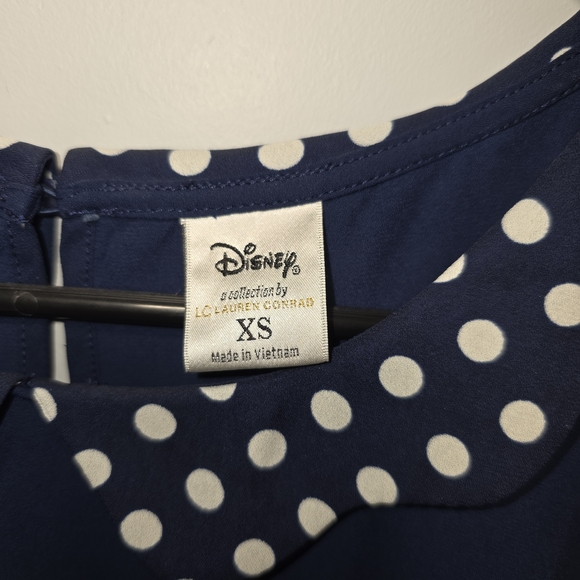 LC Lauren Conrad Navy Top with Polka Dot Collar - Picture 3 of 3